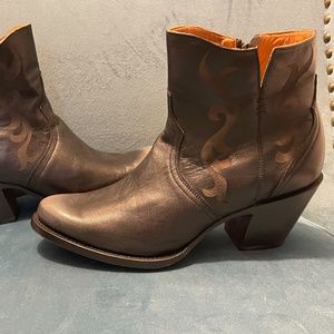 LUCCHESE WOMEN'S ALONDRA - M6014 Black Boots Size 9